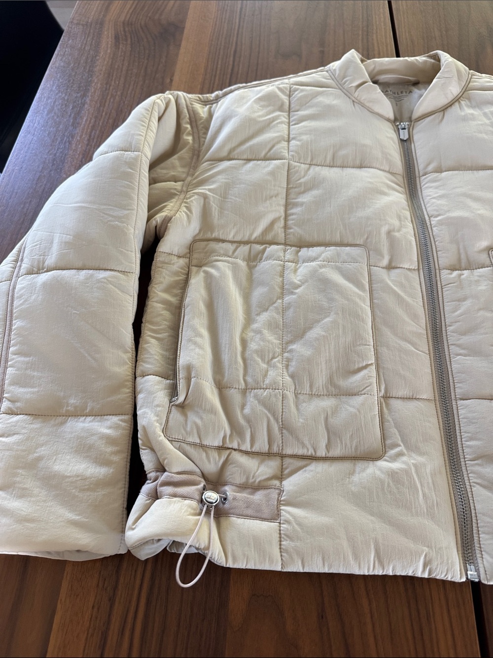 NWOT Athleta Evergreen Jacket in size small beige - Picture 2 of 8